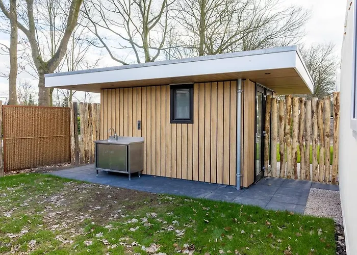 Familiepark Vredeoord Luxuszelt Voorthuizen